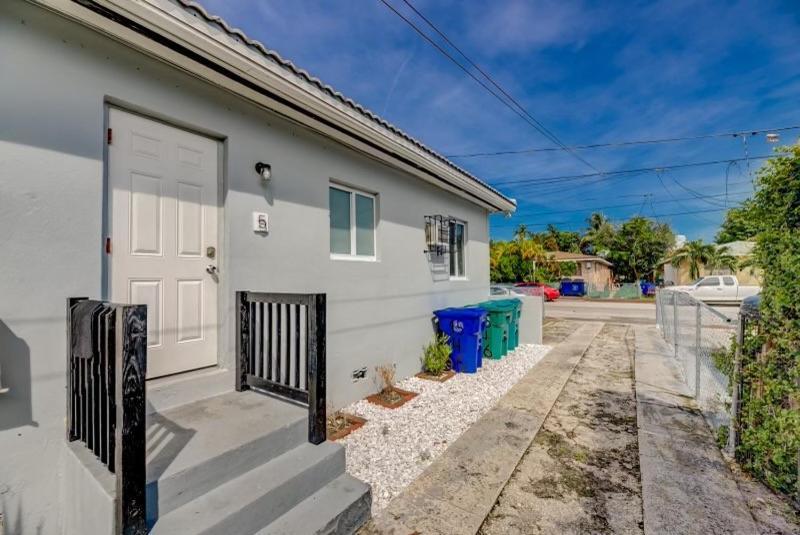 Adorable Private Apartments In The Heart Of Miami! Eksteriør billede